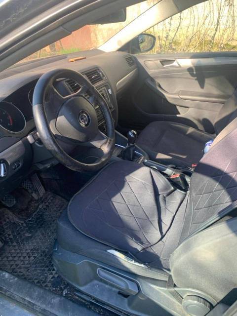 Volkswagen Jetta 2015 года, 86 лс, 399058 км - Изображение 9