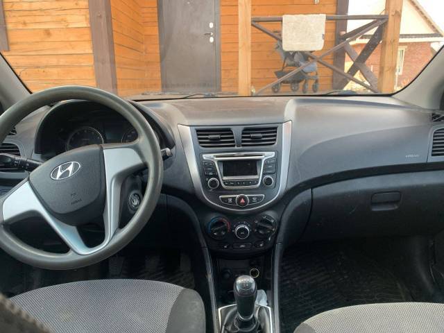 Hyundai Solaris, 2013 года, 123 лс, 221795 км - Изображение 9