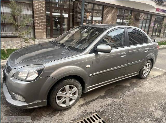 Kia Rio, 2009 года, 97 лс, 180000 км, АКПП - Изображение 3