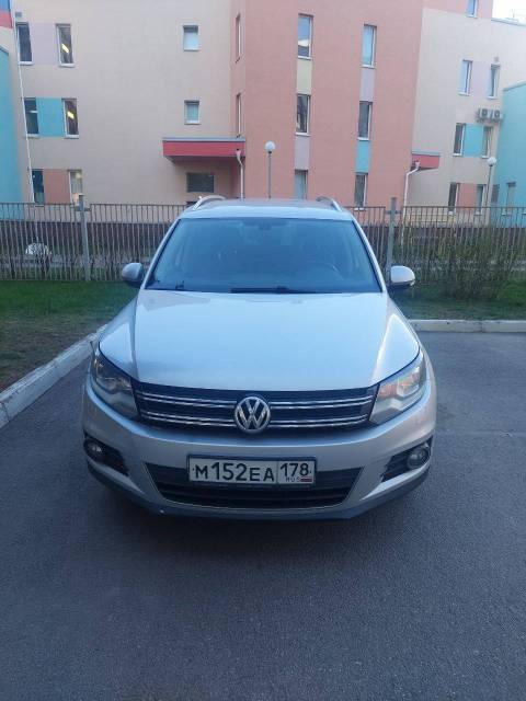 Volkswagen Tiguan, 2011 года, 122 лс, 300000 км, АКПП - Изображение 2