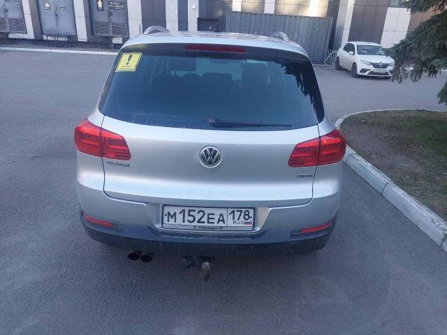 Volkswagen Tiguan, 2011 года, 122 лс, 300000 км, АКПП - Изображение 4
