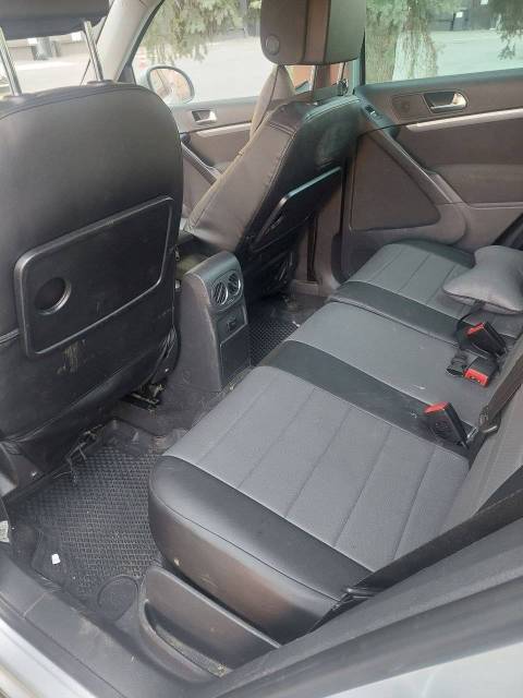 Volkswagen Tiguan, 2011 года, 122 лс, 300000 км, АКПП - Изображение 8