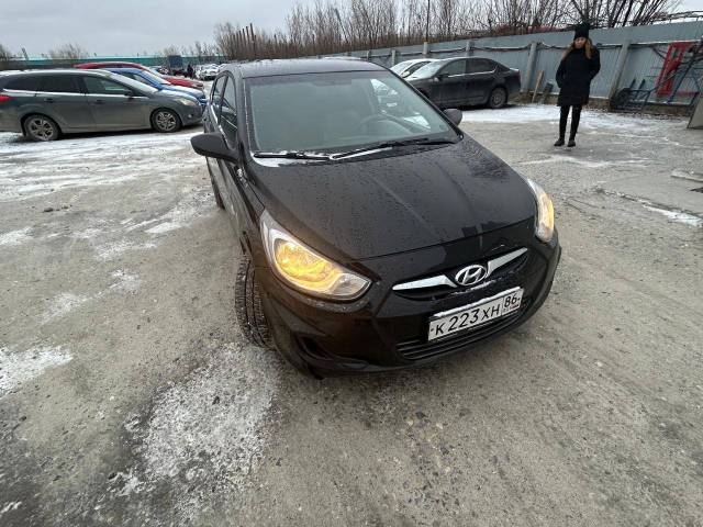 Hyundai Solaris, 2011 года, 107 лс, 127667 км, АКПП - Изображение 2