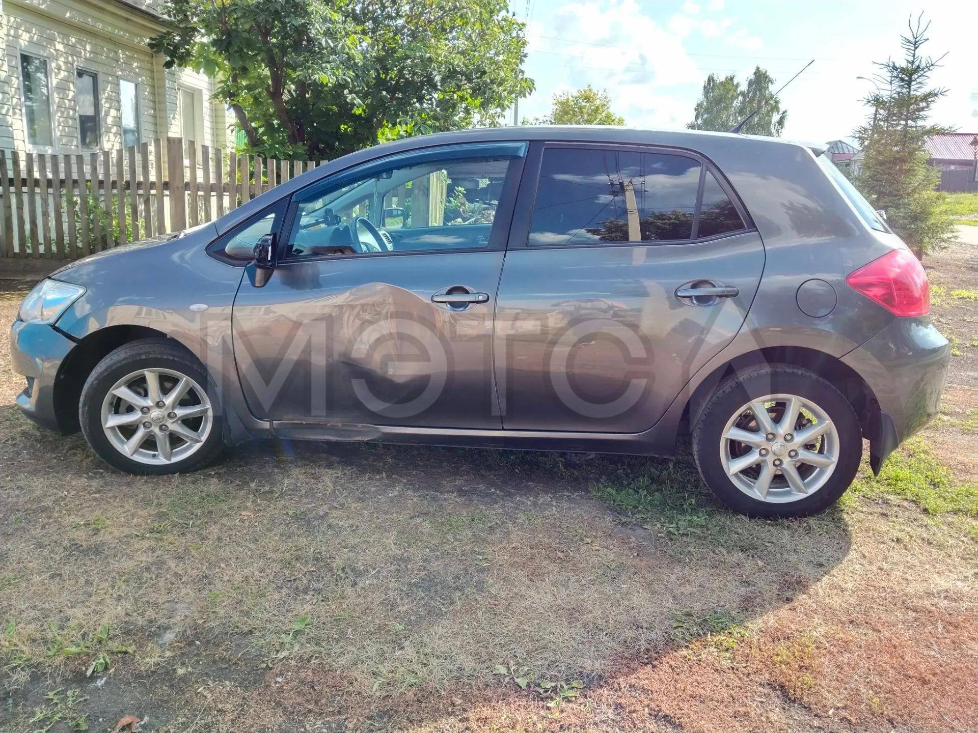 Toyota Auris, 2007 года, 97 лс, 325000 км - Изображение 1