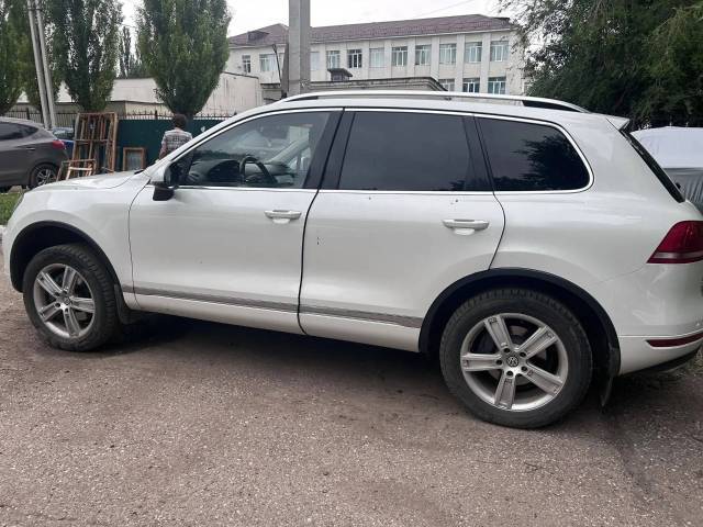 Volkswagen Touareg, 2013 года, 249 лс, 280775 км, полный привод, АКПП - Изображение 4