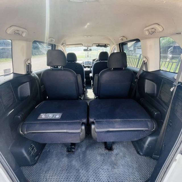 Honda Freed, 2010 года, 118 лс, 150000 км, АКПП - Изображение 5