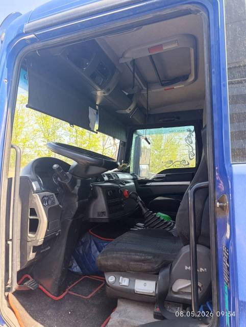 Грузовой седельный тягач MAN TGS 33.440 6x4 BLS-W, 2012 года - Изображение 5