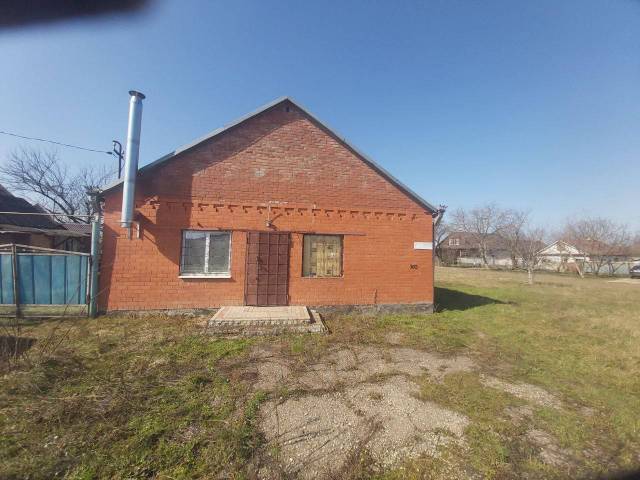 Дома и земельный участок 593 кв.м. в Краснодарском крае - Изображение 2