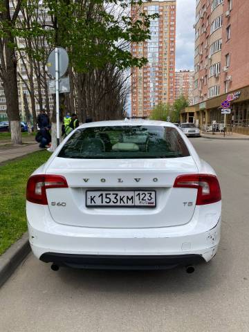 Volvo S60, 2012 года, 249 лс, 223801 км, АКПП - Изображение 4
