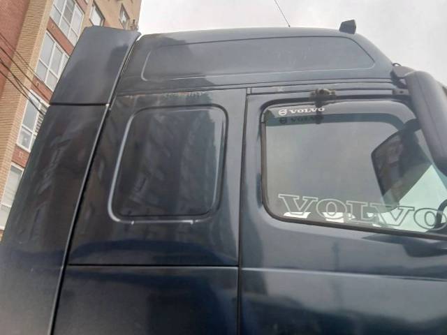 Грузовой тягач седельный VOLVO 174483, 2012 года - Изображение 4