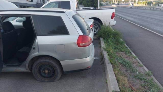 Nissan Wingroad, 2002 года, 105 лс, 434748 км, АКПП - Изображение 2