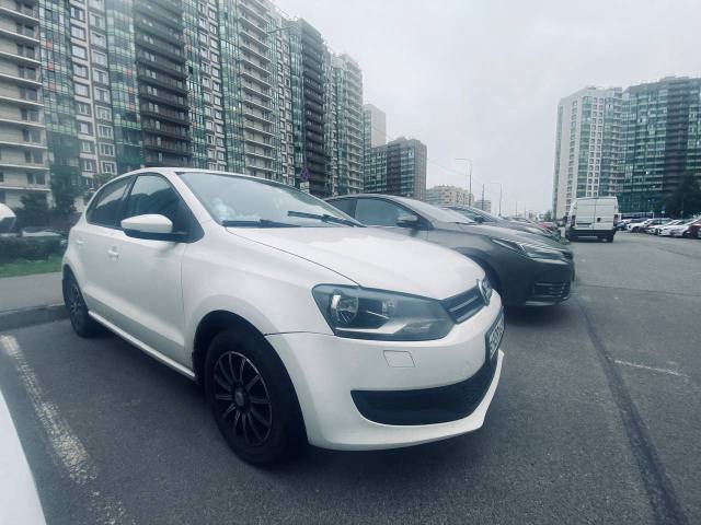 Volkswagen Polo, 2013 года, 85 лс, 220 000 км - Изображение 2