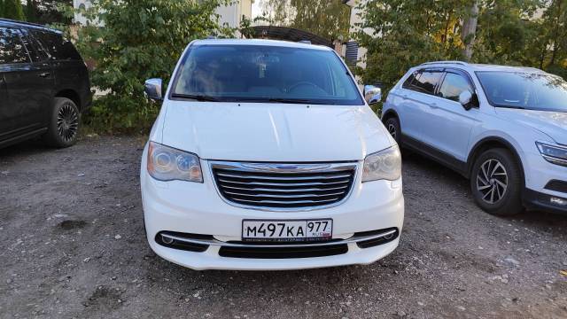 Chrysler Voyager, 2011 года, 283 лс, 246070 км - Изображение 3