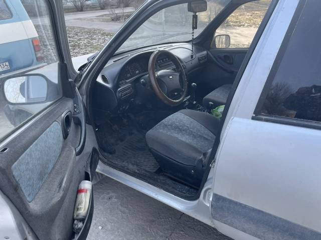 Chevrolet Niva, 2005 года, 80 лс, 263700 км, полный привод - Изображение 6