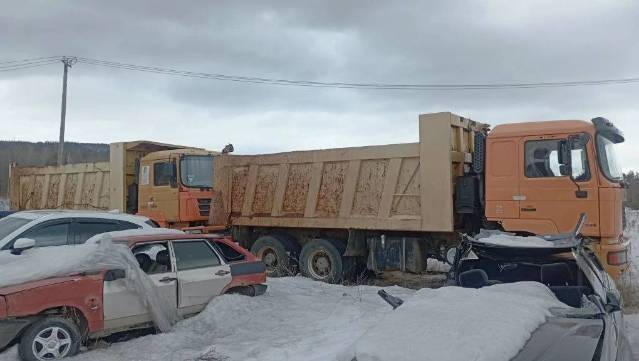 Грузовой самосвал SHACMAN SX3255DR384, 2012 года - Изображение 3