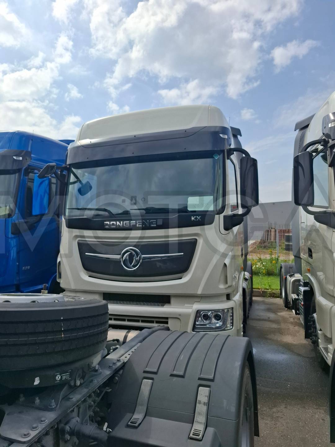 Седельный тягач Dongfeng KX 4x2, 2023 года - Изображение 1