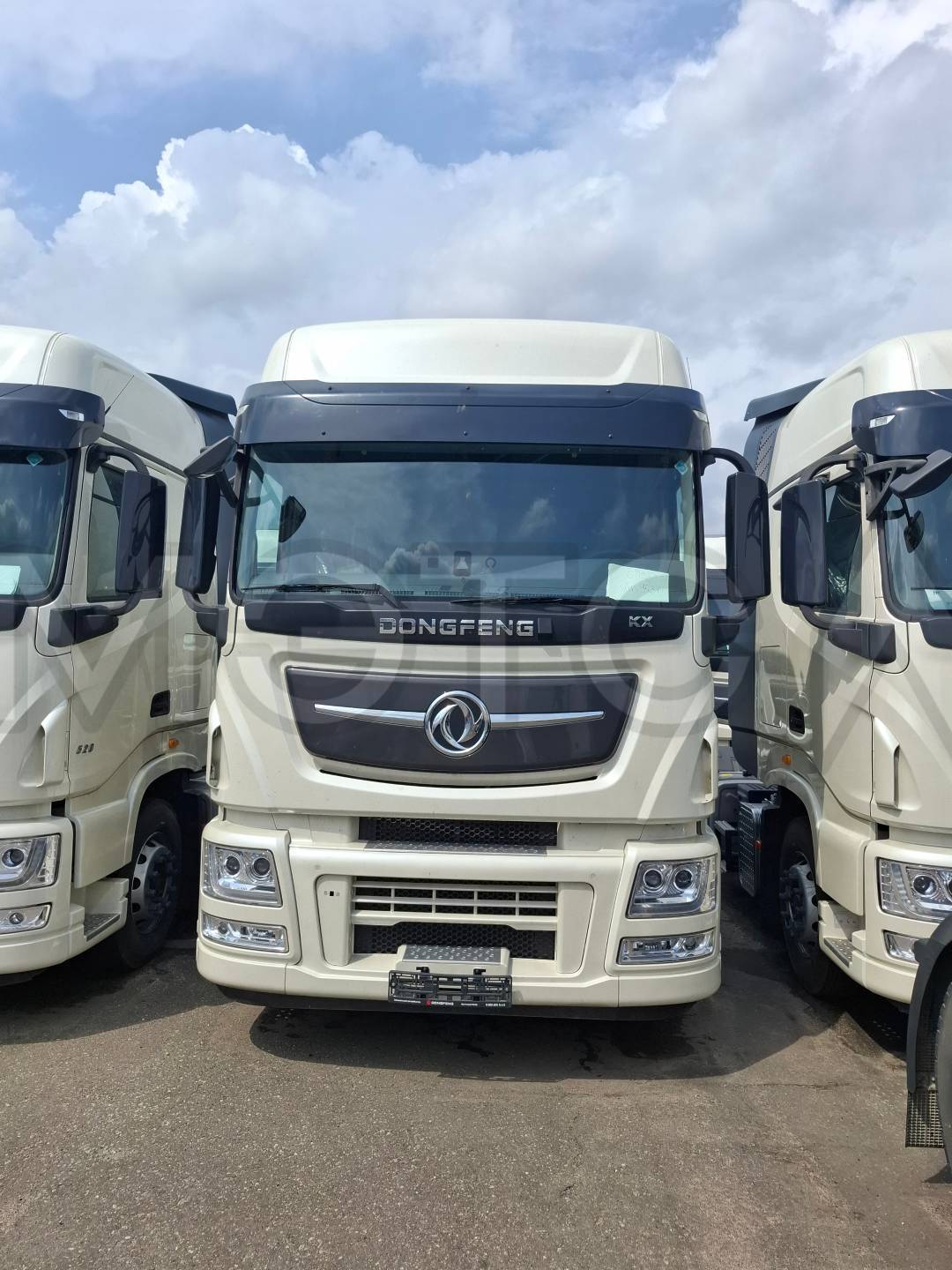 Седельный тягач Dongfeng KX 4x2, 2023 года - Изображение 1