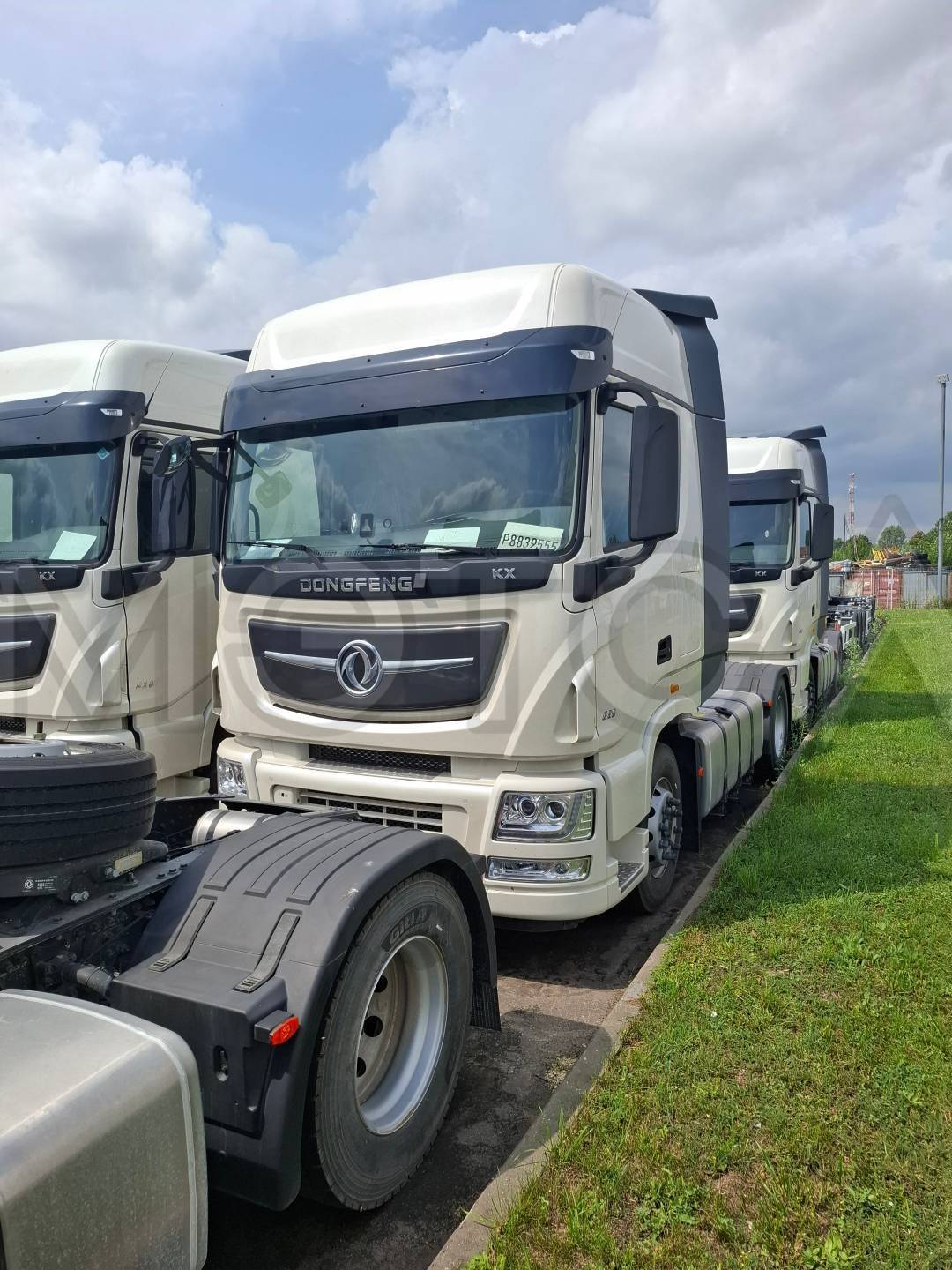 Седельный тягач Dongfeng KX 4x2, 2023 года - Изображение 1
