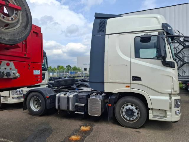Седельный тягач Dongfeng KX 4x2, 2023 года - Изображение 2