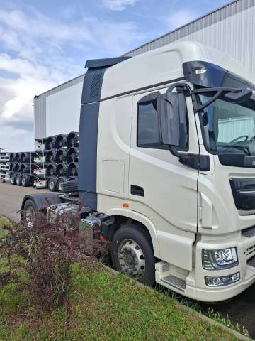 Седельный тягач Dongfeng KX 4x2, 2023 года - Изображение 3