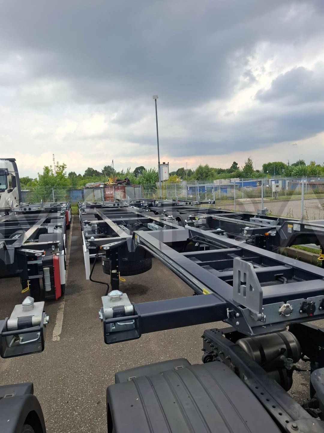 Специализированный, полуприцепконтейнеровоз HASTRAILER PROCON 3 axles, 2023 года - Изображение 1