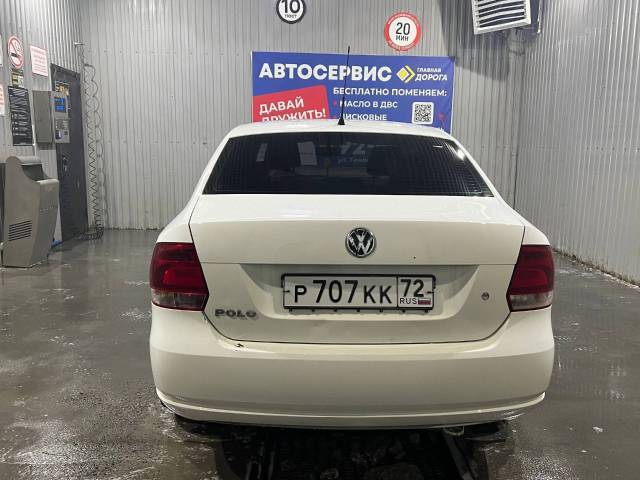 Volkswagen Polo, 2012 года, 105 лс, 200000 км - Изображение 8