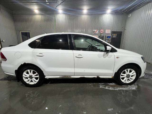 Volkswagen Polo, 2012 года, 105 лс, 200000 км - Изображение 9