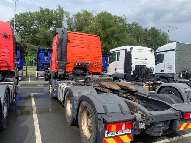 Грузовой тягач седельный Volvo FM TRUCK 6X4, 2016 года - Изображение 10