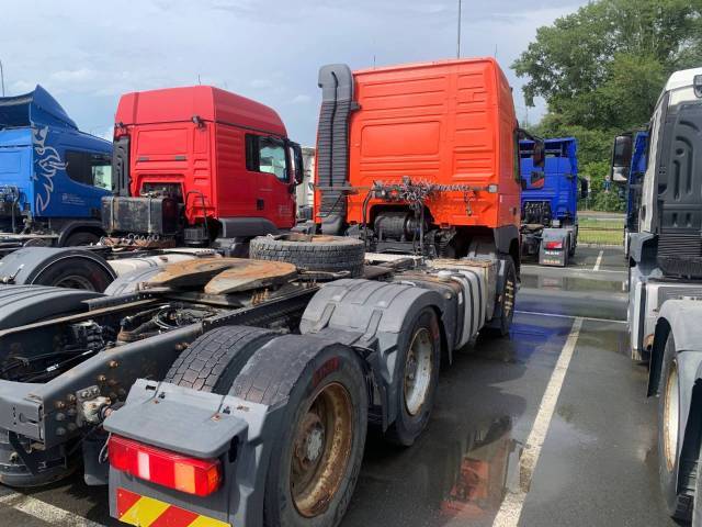 Грузовой тягач седельный Volvo FM TRUCK 6X4, 2016 года - Изображение 11
