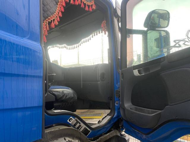 Грузовой тягач седельный SCANIA P440LA4X2HNA, 2016 года - Изображение 5