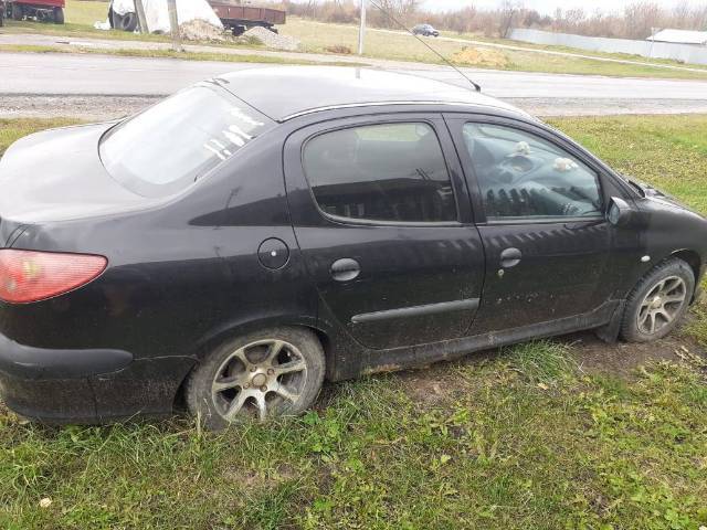 Peugeot 206, 2008 года, 75 лс, 200 000 км - Изображение 3