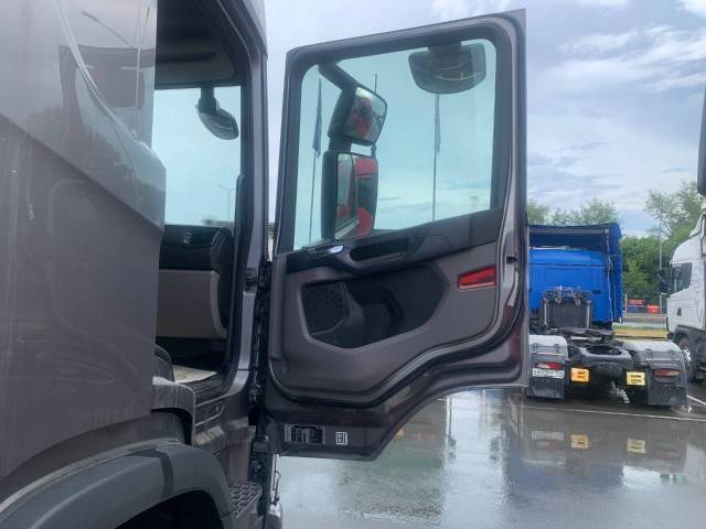 Грузовой тягач седельный SCANIA P440 A6X4HZ, 2018 года - Изображение 6