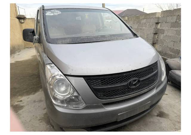 Hyundai Grand Starex, 2012 года, 145 лс - Изображение 2