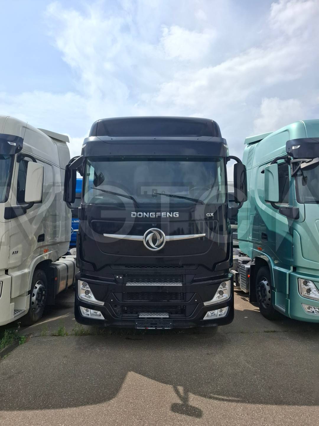 Грузовой тягач седельный Dongfeng GX 4x2, 2023 года - Изображение 1