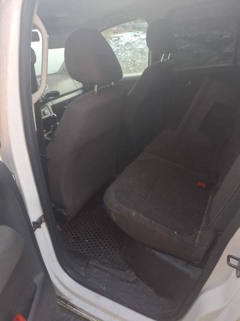 Volkswagen Amarok, 2011 года, 163 лс, АКПП - Изображение 8