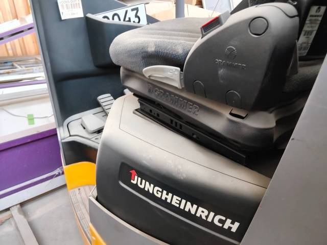 Электроштабелер JUNGHEINRICH ETV 216I, 2020 года - Изображение 3