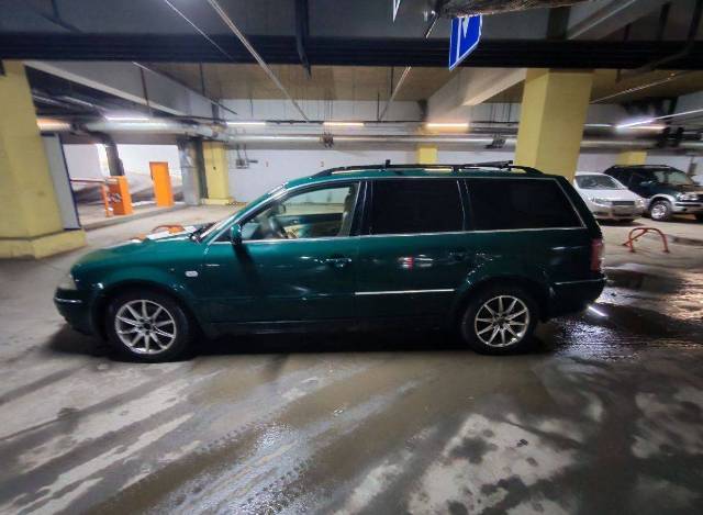 Volkswagen Passat, 2002 года, 150 лс, 125000 км, АКПП - Изображение 1