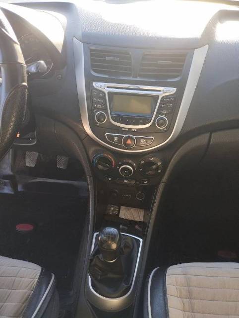 Hyundai Solaris, 2011 года, 123 лс, 225641 км - Изображение 6