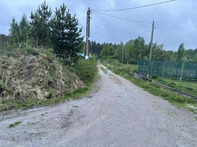 Земельный участок в Ленинградской обл., 1200 кв.м. - Изображение 2