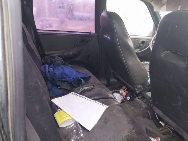 Chevrolet Niva, 2008 года, 79 лс - Изображение 5