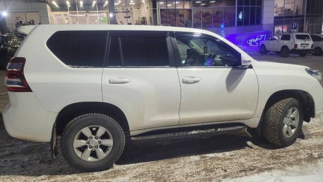 Toyota Land Cruiser, 2014 года, 131 лс, 123818 км, полный привод, АКПП - Изображение 1