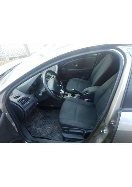 Renault Fluence, 2012 года, 106 лс, 326000 км - Изображение 5