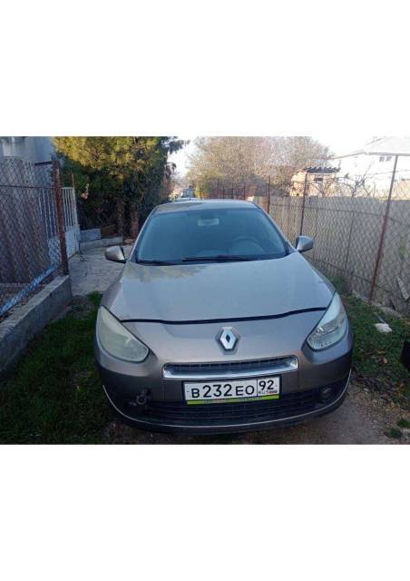 Renault Fluence, 2012 года, 106 лс, 326000 км - Изображение 2