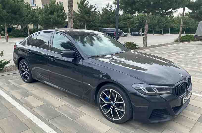 BMW 530d xDrive, 2021г. - Изображение 1