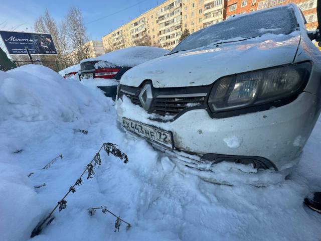 Renault Logan, 2017 года, 82 лс, 406499 км, АКПП - Изображение 2