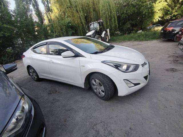 Hyundai Elantra, 2014 года, 132 лс, 156355 км, АКПП - Изображение 2