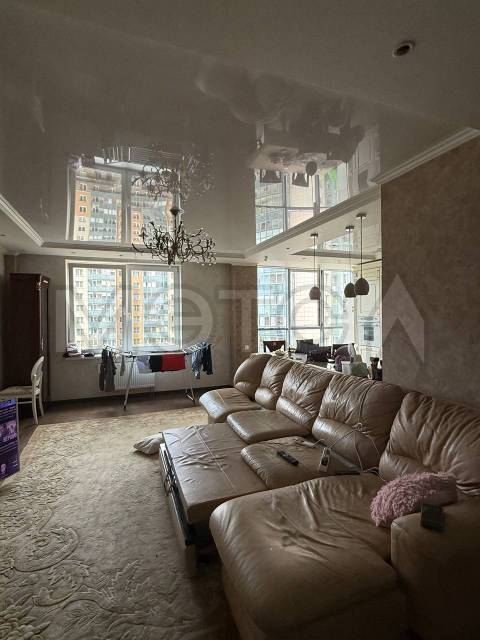 Квартира в Санкт-Петербурге,  111.1 кв.м, 2 комн. - Изображение 1
