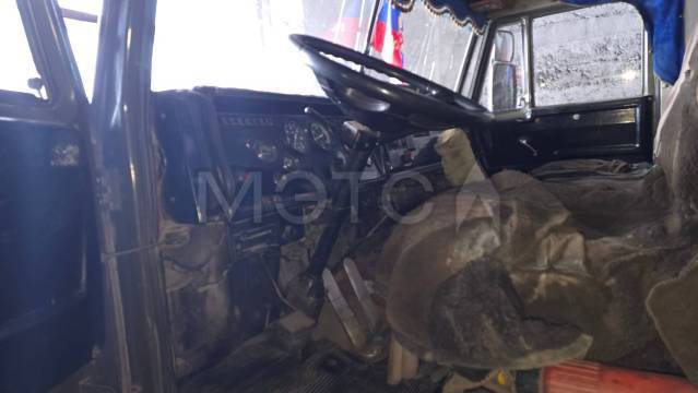 Жилой вагончик; Автомашина КАМАЗ 55111, 1996 года - Изображение 4