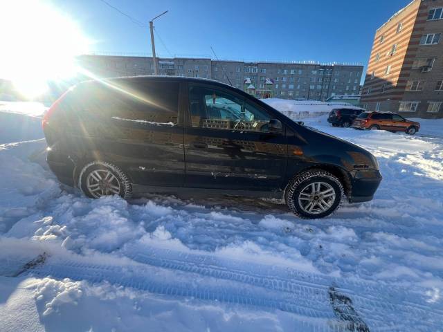 Nissan Almera Tino, 2004 года, 116 лс, 369045 км - Изображение 3