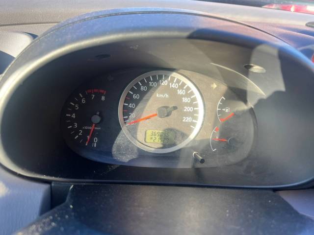 Nissan Almera Tino, 2004 года, 116 лс, 369045 км - Изображение 9